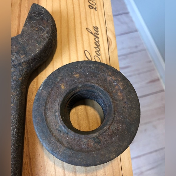 Antique Early 19th Century Open End Collectible Wrench & Nut - Picture 3 of 8